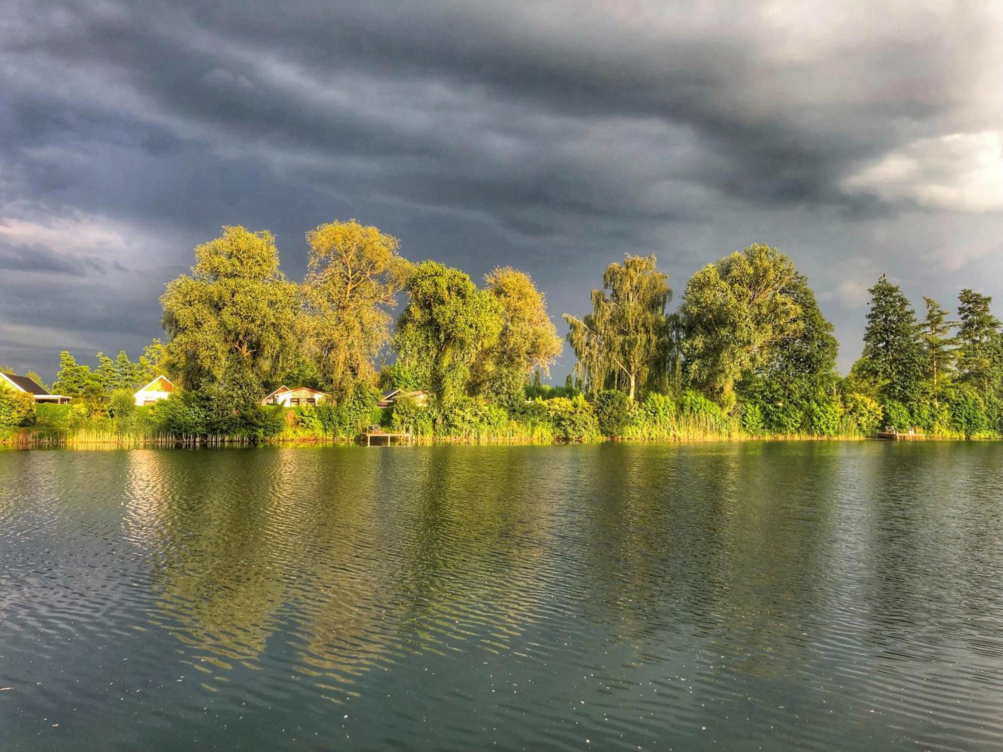 Recreatiepark De Markplas Opheusden المظهر الخارجي الصورة